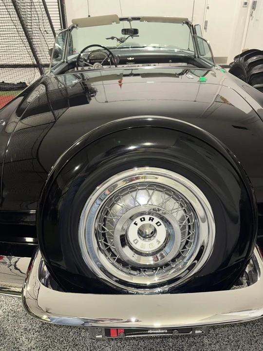 1956 Ford Thunderbird 1st Gen - Image 9 of 31