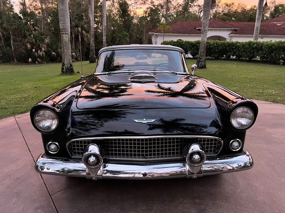 1956 Ford Thunderbird 1st Gen - Image 26 of 31