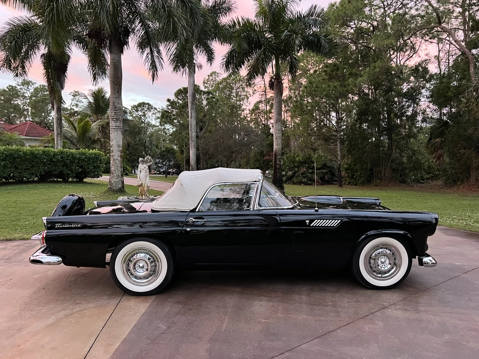 1956 Ford Thunderbird 1st Gen - Image 23 of 31