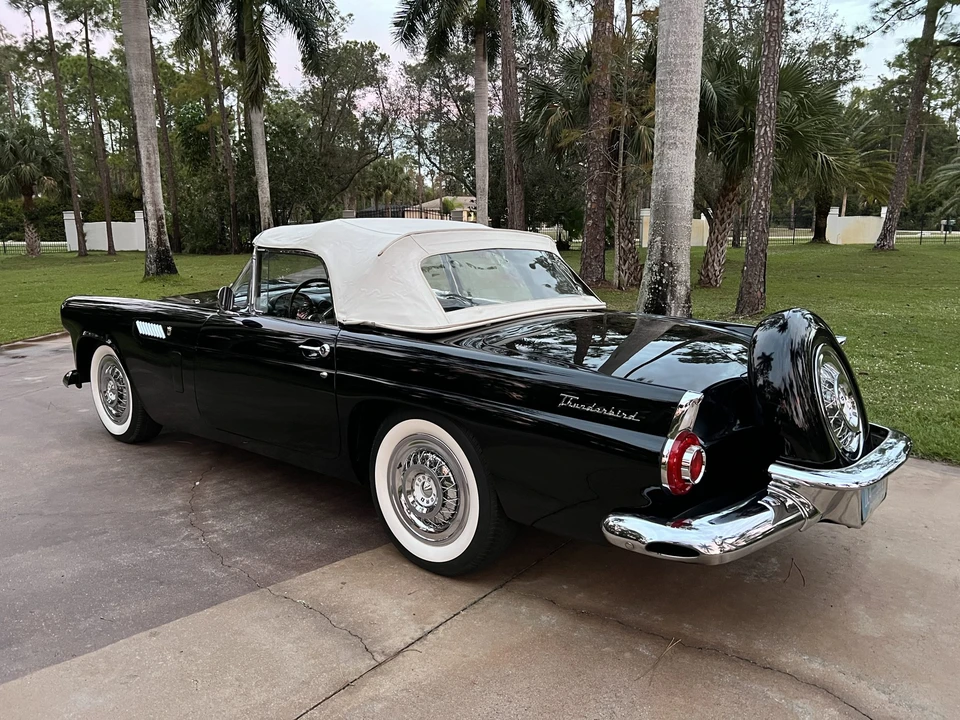 1956 Ford Thunderbird 1st Gen - Image 18 of 31