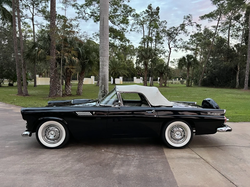 1956 Ford Thunderbird 1st Gen - Image 17 of 31