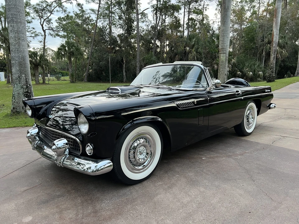 1956 Ford Thunderbird 1st Gen - Image 29 of 31