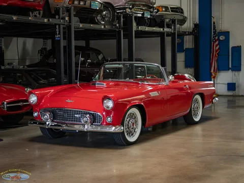 1956 Ford Thunderbird