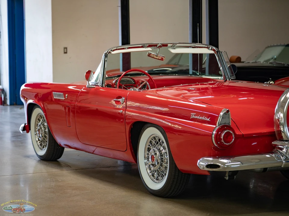 1956 Ford Thunderbird 1st Gen - Image 24 of 31
