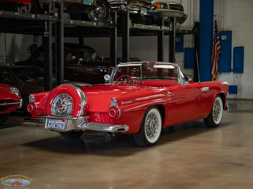 1956 Ford Thunderbird 1st Gen - Image 27 of 31