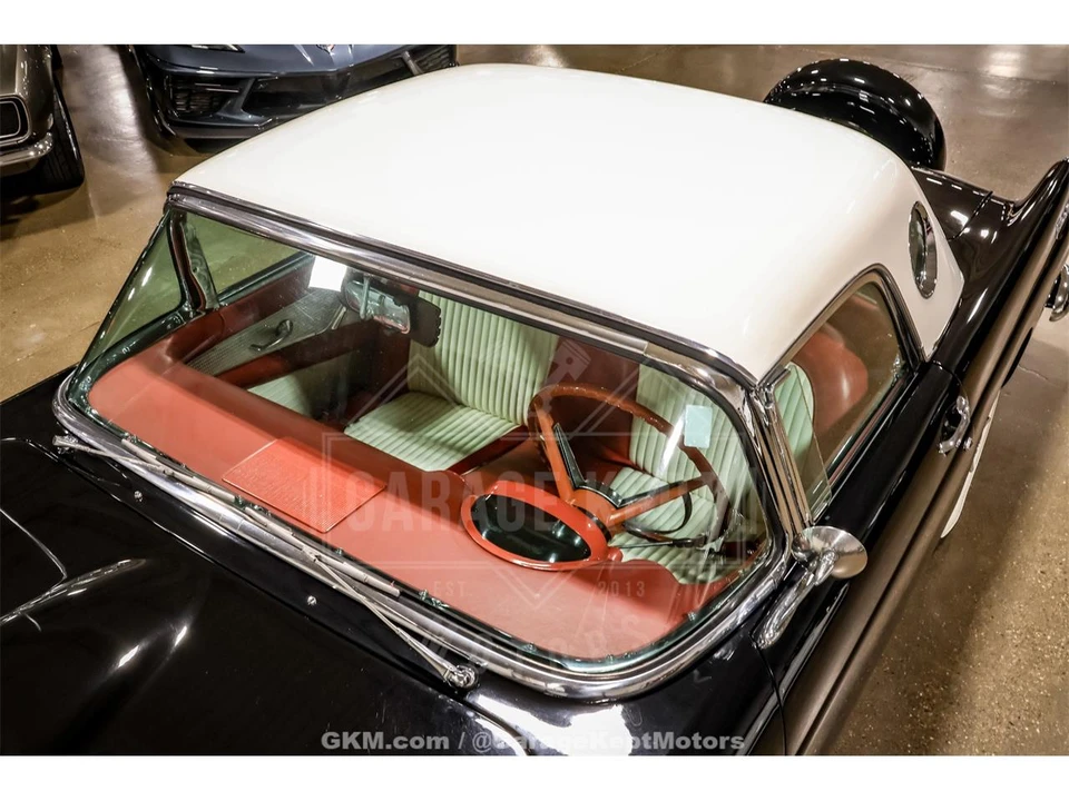1956 Ford Thunderbird 1st Gen - Image 26 of 31