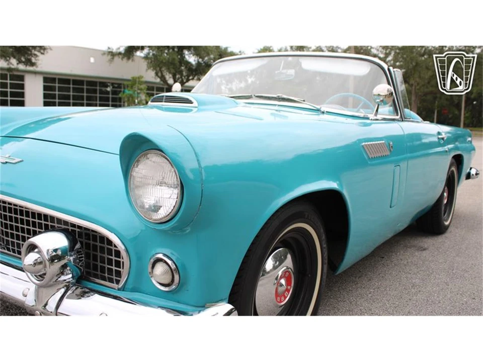 1956 Ford Thunderbird 1st Gen - Image 28 of 31