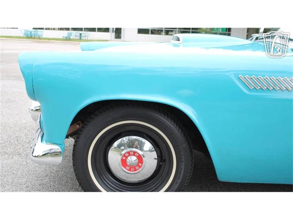1956 Ford Thunderbird 1st Gen - Image 29 of 31