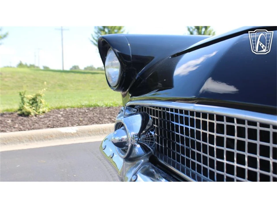 1956 Ford Thunderbird 1st Gen - Image 9 of 31