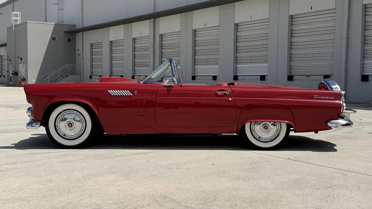 1956 Ford Thunderbird 1st Gen - Image 9 of 31