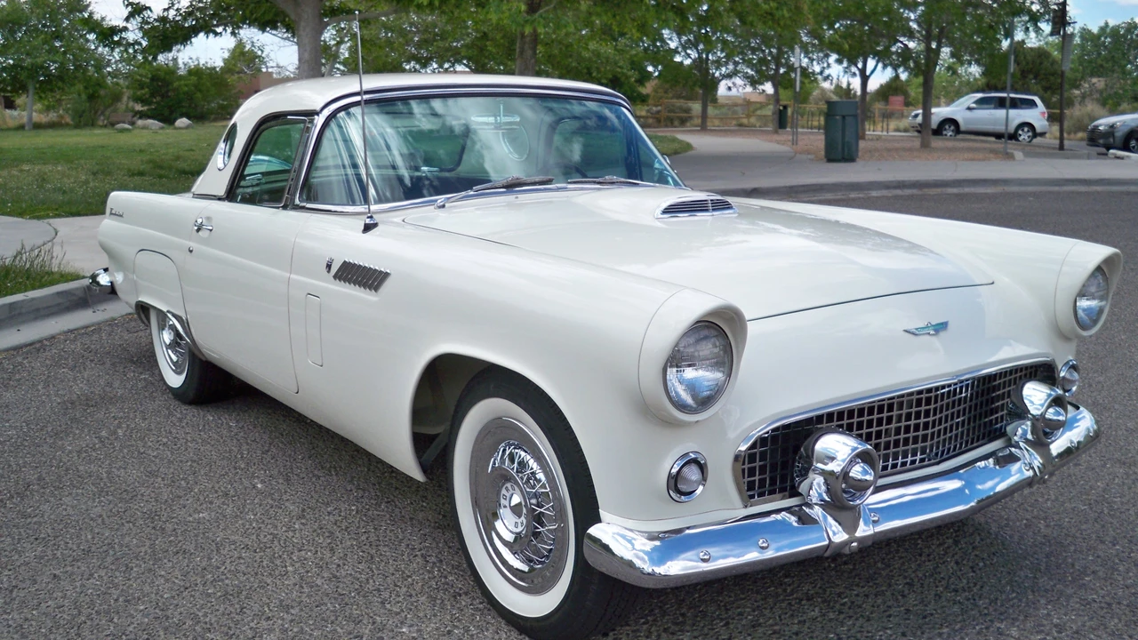 1956 Ford Thunderbird 1st Gen - Image 17 of 31