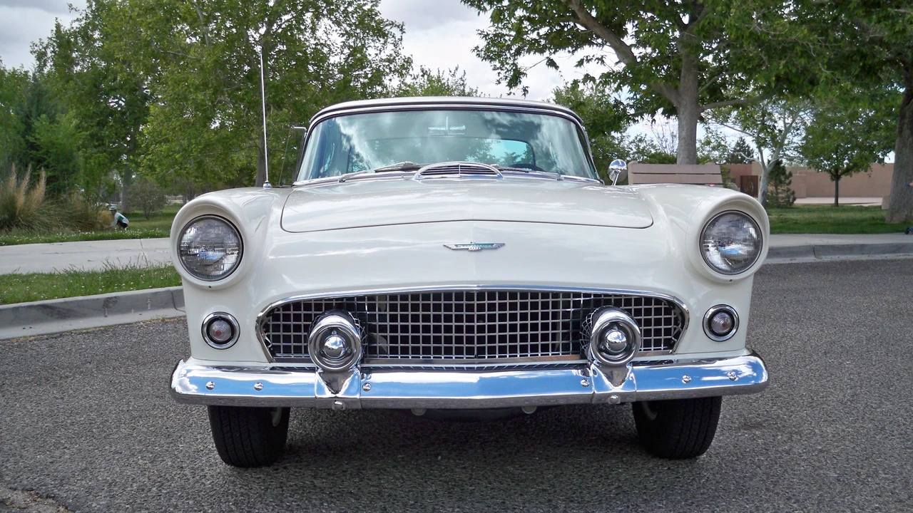 1956 Ford Thunderbird 1st Gen - Image 18 of 31