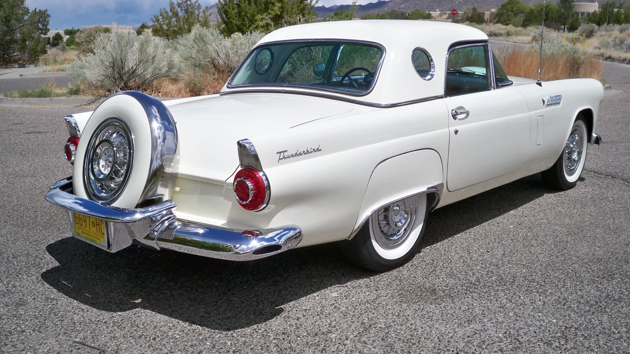 1956 Ford Thunderbird 1st Gen - Image 14 of 31