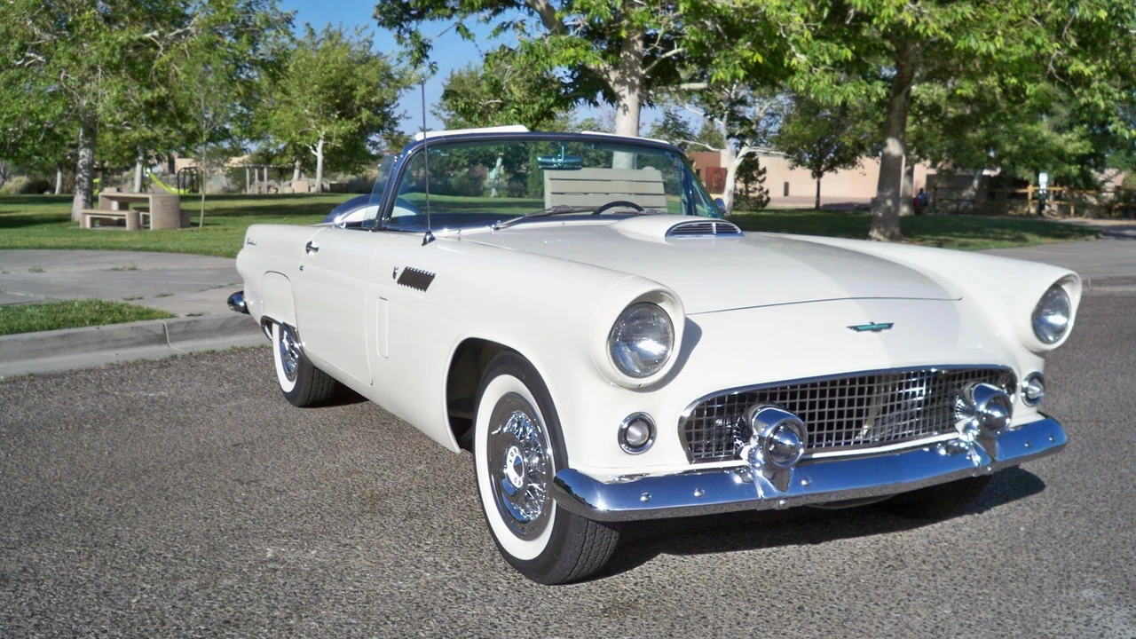 1956 Ford Thunderbird 1st Gen - Image 10 of 31