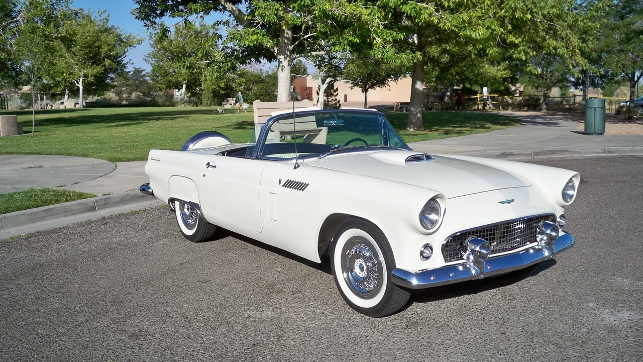 1956 Ford Thunderbird 1st Gen - Image 9 of 31