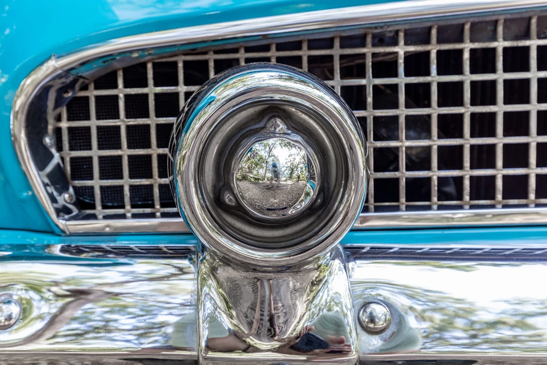 1956 Ford Thunderbird 1st Gen - Image 29 of 31