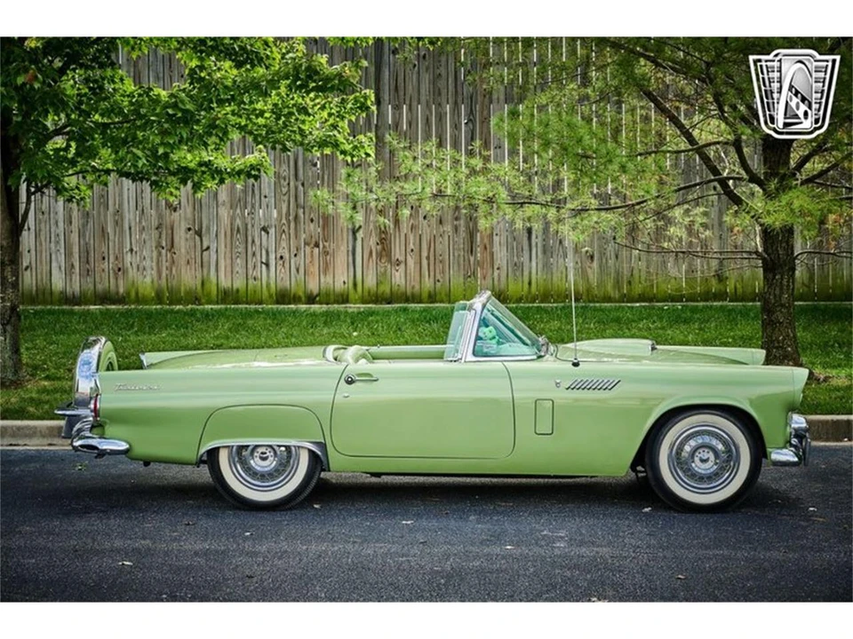 1956 Ford Thunderbird 1st Gen - Image 22 of 31