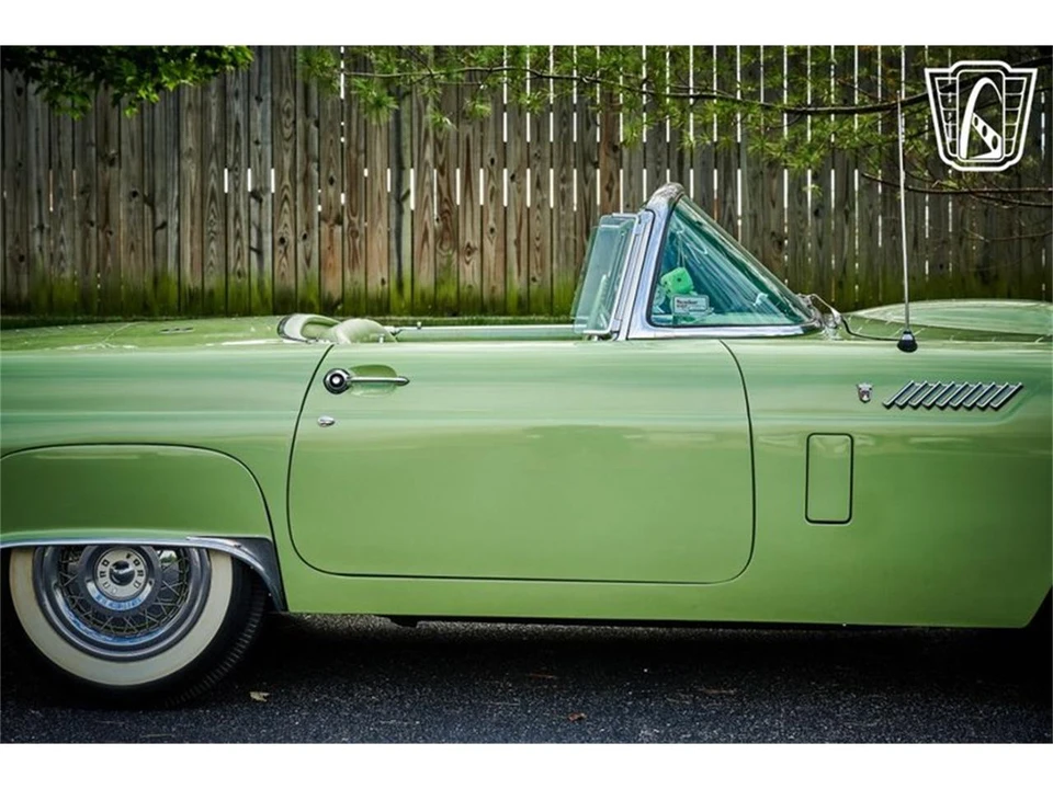1956 Ford Thunderbird 1st Gen - Image 28 of 31