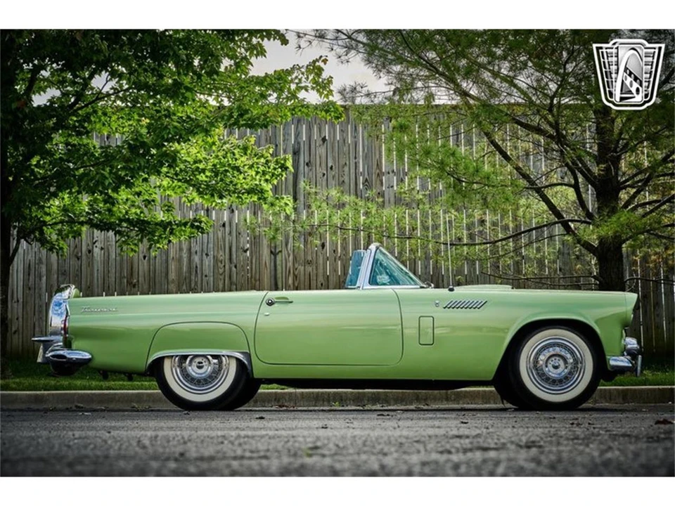 1956 Ford Thunderbird 1st Gen - Image 24 of 31