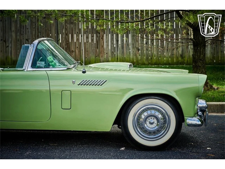 1956 Ford Thunderbird 1st Gen - Image 29 of 31