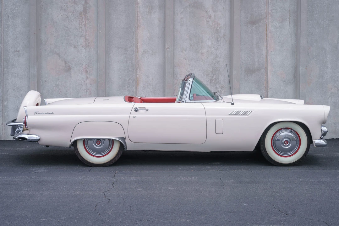 1956 Ford Thunderbird 1st Gen - Image 9 of 31