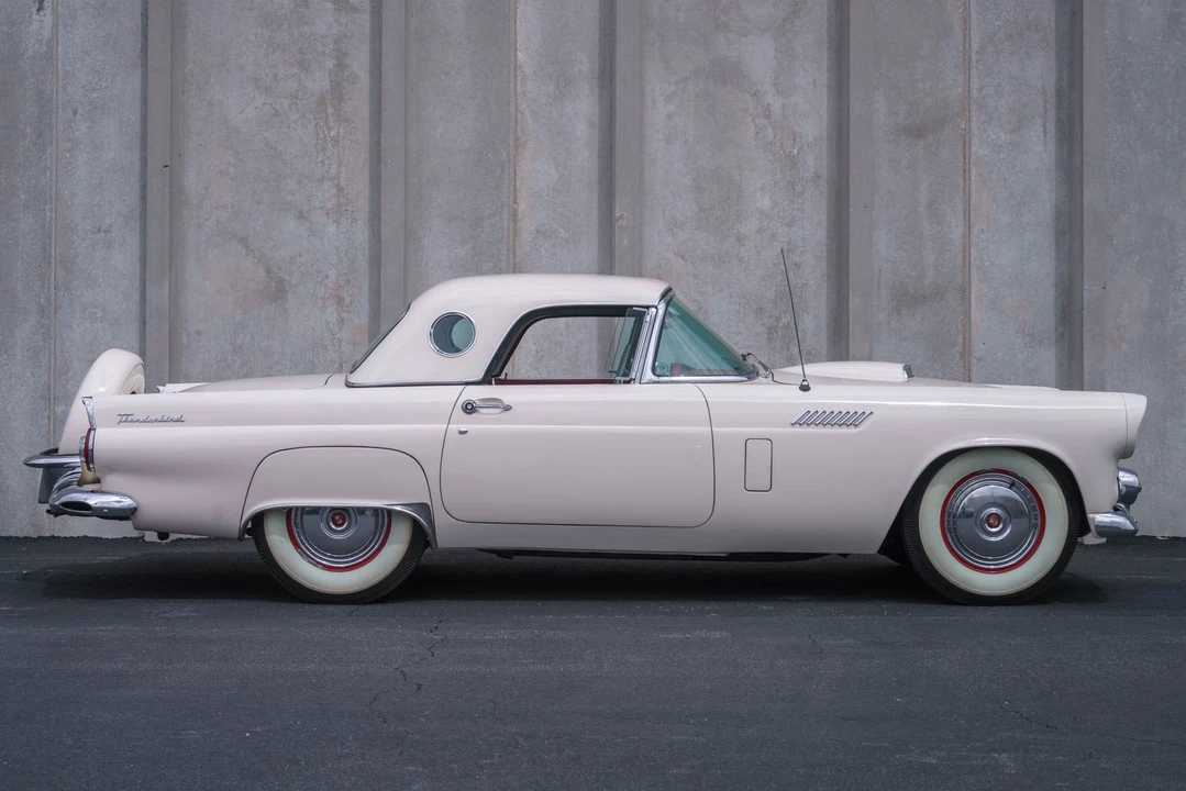 1956 Ford Thunderbird 1st Gen - Image 17 of 31