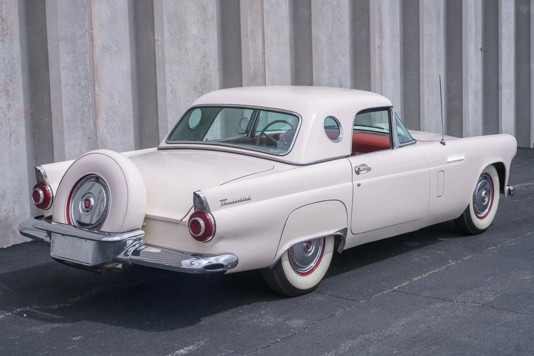 1956 Ford Thunderbird 1st Gen - Image 16 of 31