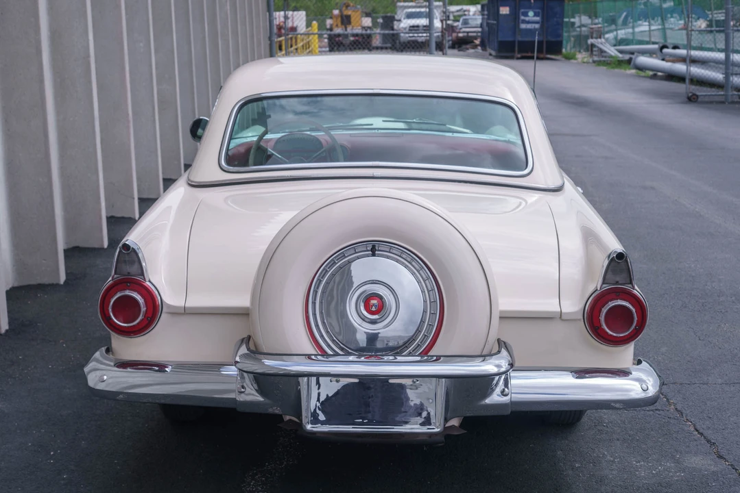1956 Ford Thunderbird 1st Gen - Image 15 of 31