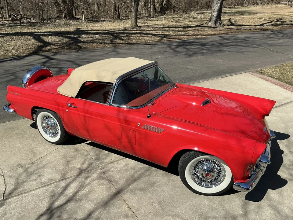 1956 Ford Thunderbird 1st Gen - Image 26 of 31