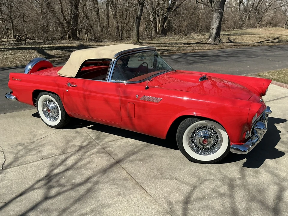 1956 Ford Thunderbird 1st Gen - Image 27 of 31