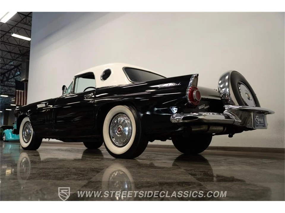 1956 Ford Thunderbird 1st Gen - Image 26 of 31