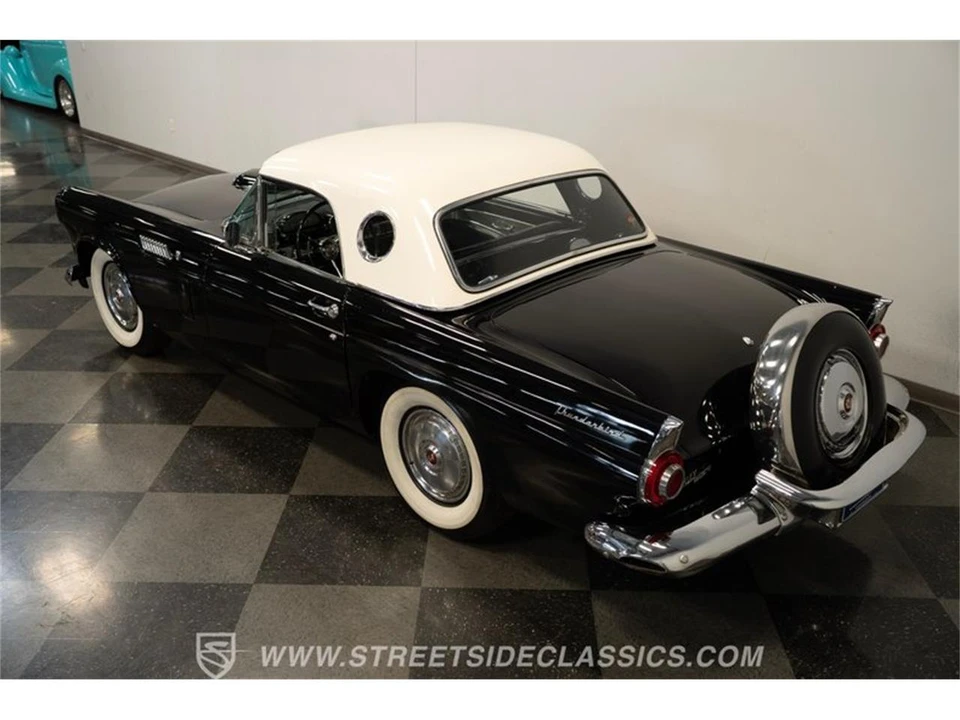1956 Ford Thunderbird 1st Gen - Image 27 of 31