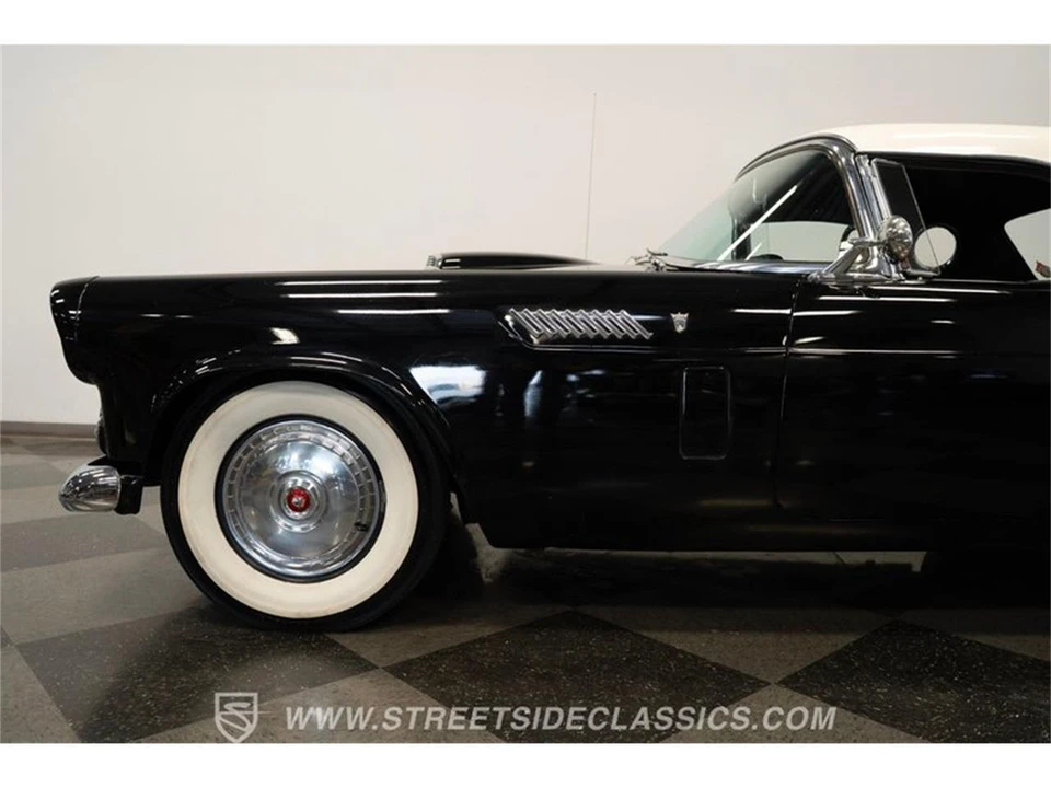 1956 Ford Thunderbird 1st Gen - Image 24 of 31