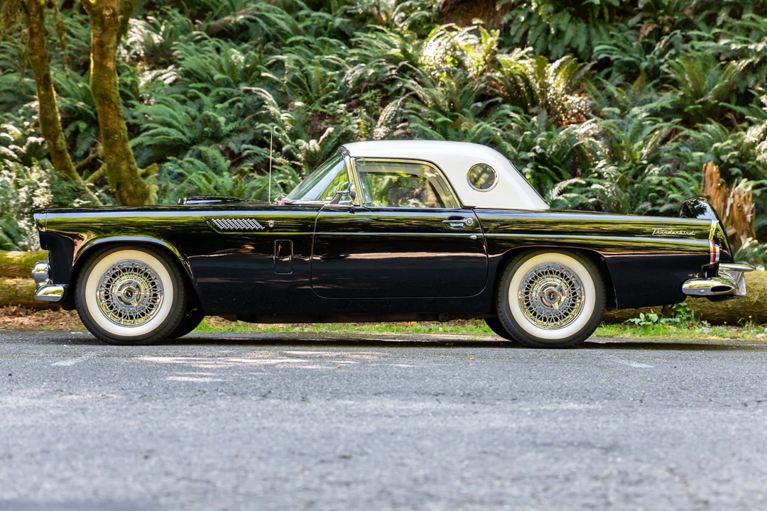 1956 Ford Thunderbird 1st Gen - Image 16 of 31