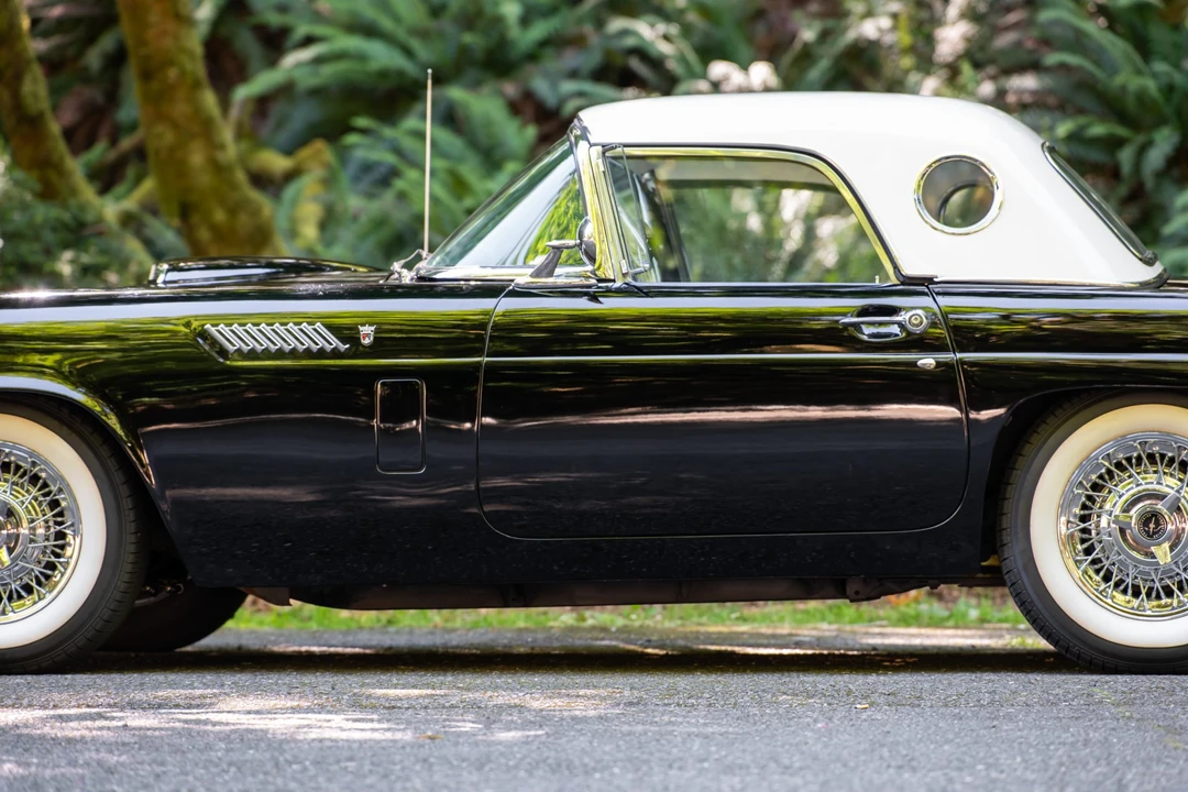 1956 Ford Thunderbird 1st Gen - Image 30 of 31