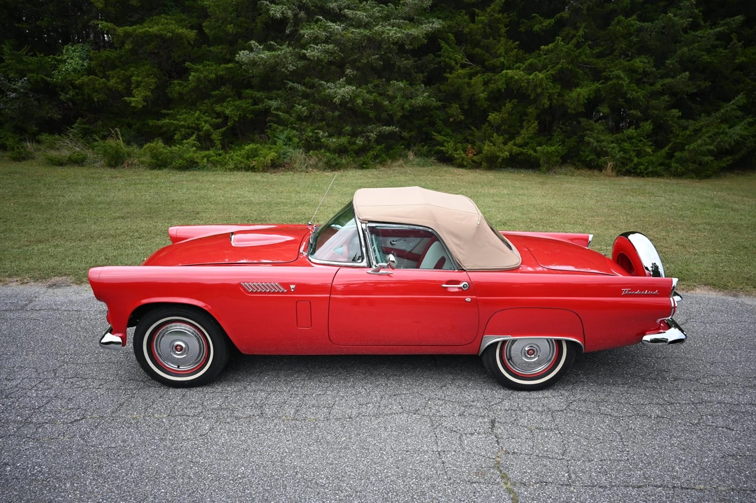 1956 Ford Thunderbird 1st Gen - Image 10 of 31