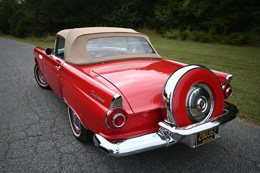 1956 Ford Thunderbird 1st Gen - Image 19 of 31