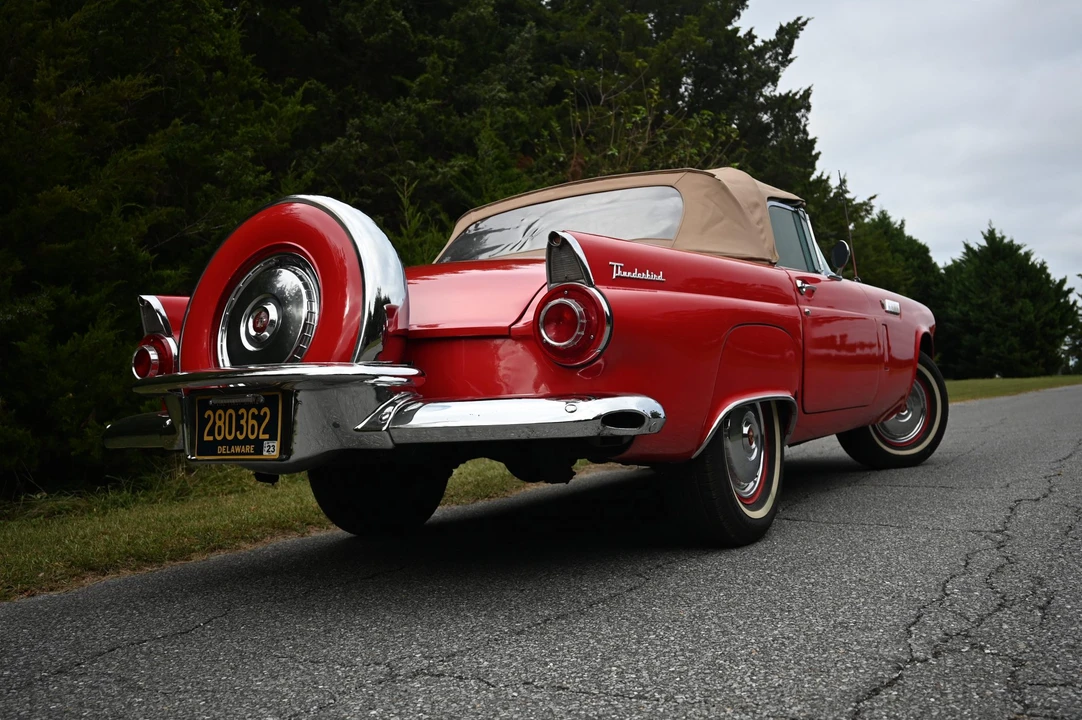 1956 Ford Thunderbird 1st Gen - Image 24 of 31