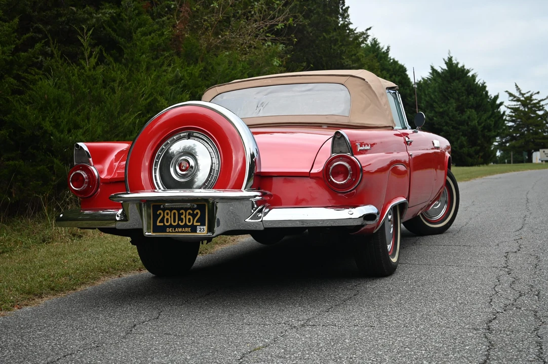 1956 Ford Thunderbird 1st Gen - Image 22 of 31