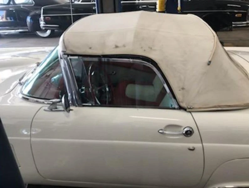 1956 Ford Thunderbird 1st Gen - Image 17 of 31