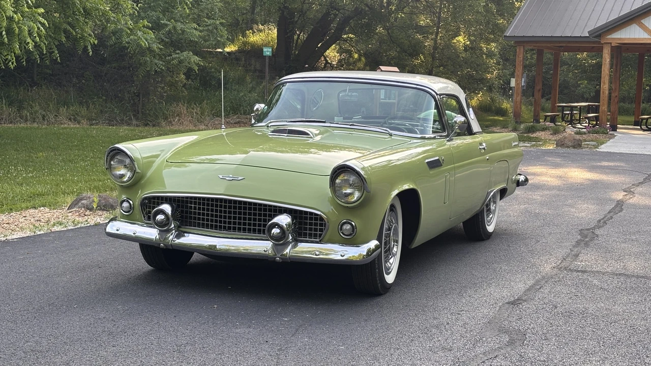 1956 Ford Thunderbird 1st Gen - Image 2 of 31