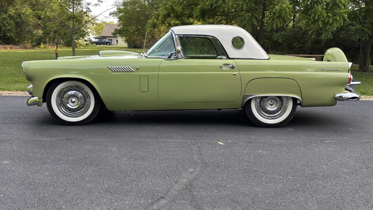 1956 Ford Thunderbird 1st Gen - Image 11 of 31