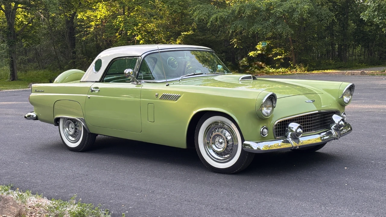 1956 Ford Thunderbird 1st Gen - Image 29 of 31