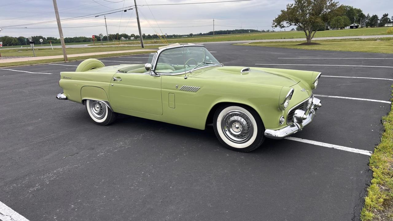 1956 Ford Thunderbird 1st Gen - Image 30 of 31