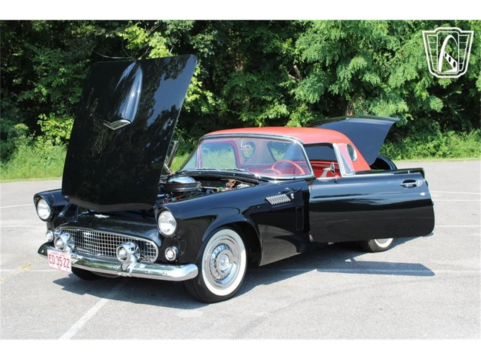 1956 Ford Thunderbird 1st Gen - Image 27 of 31