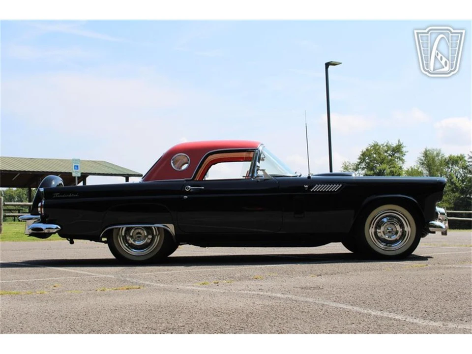1956 Ford Thunderbird 1st Gen - Image 20 of 31