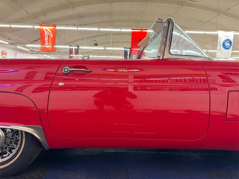 1956 Ford Thunderbird 1st Gen - Image 25 of 31