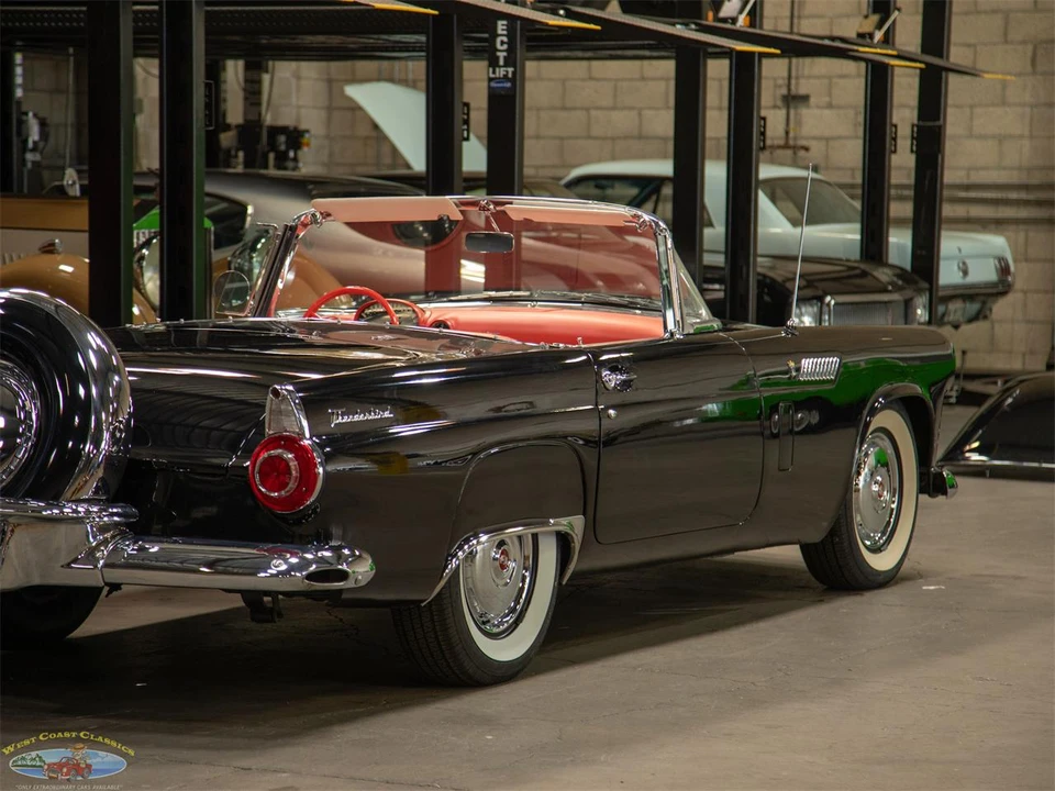 1956 Ford Thunderbird 1st Gen - Image 26 of 31