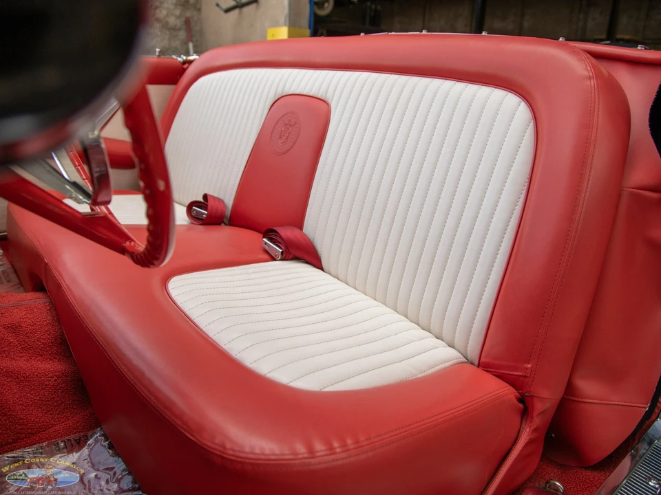 1956 Ford Thunderbird 1st Gen - Image 28 of 31