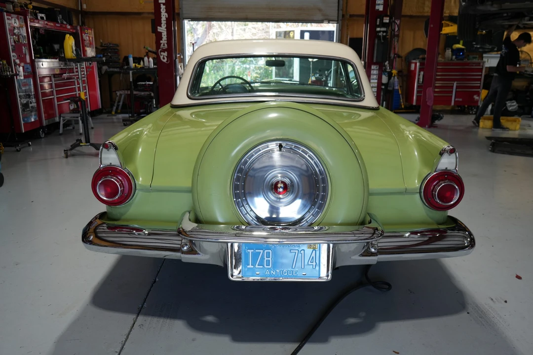 1956 Ford Thunderbird 1st Gen - Image 23 of 31